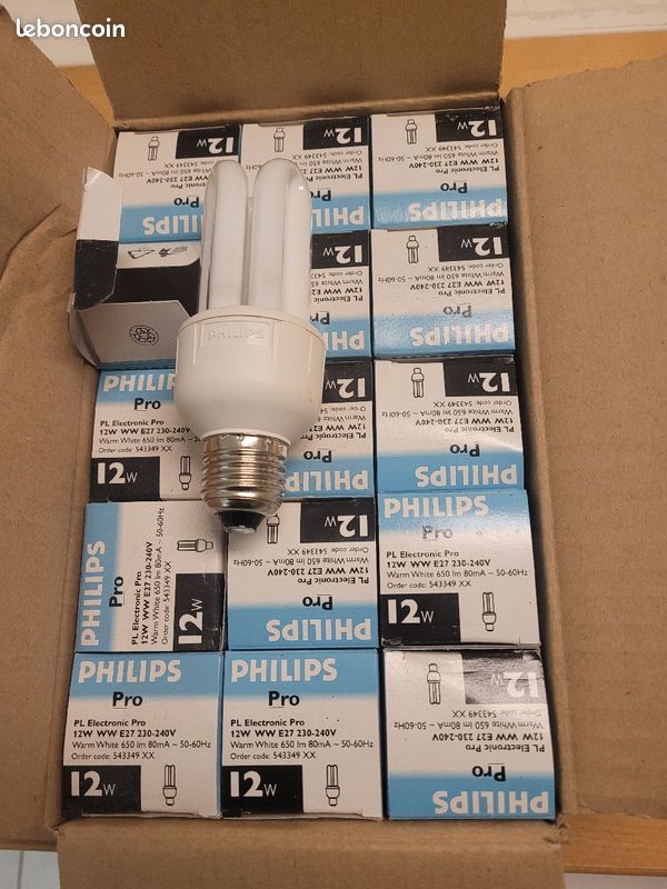 Lot de 15 ampoules Philips basse consommation (image 1)