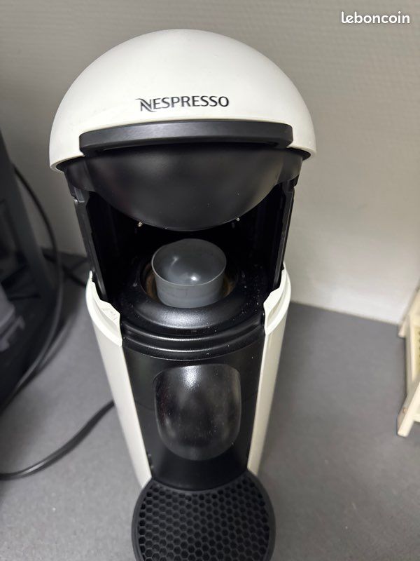 Machine à café Nespresso Krups vertuo plus blanc (image 3)