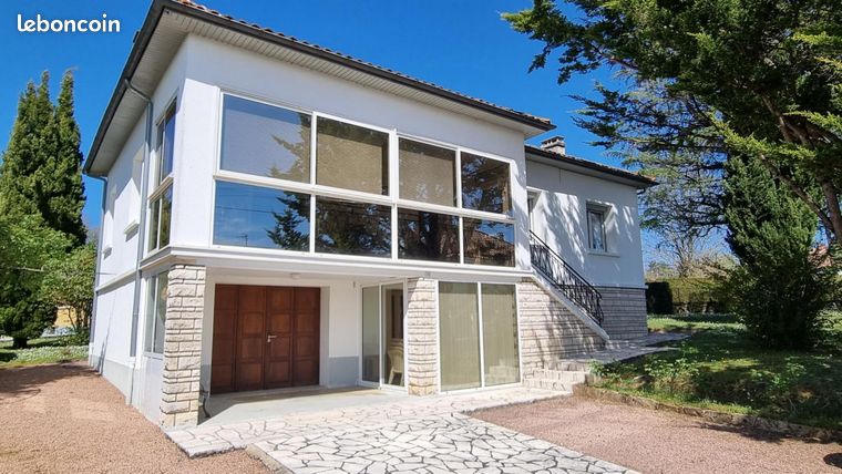 Maison 6 pièces 148 m²