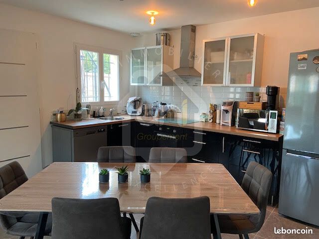 Maison 4 pièces 77 m² · à Monteux · 77 m² · 1 050 €/mois