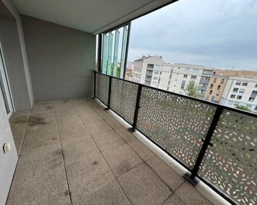 Appartement 293 000 € - 64 m²