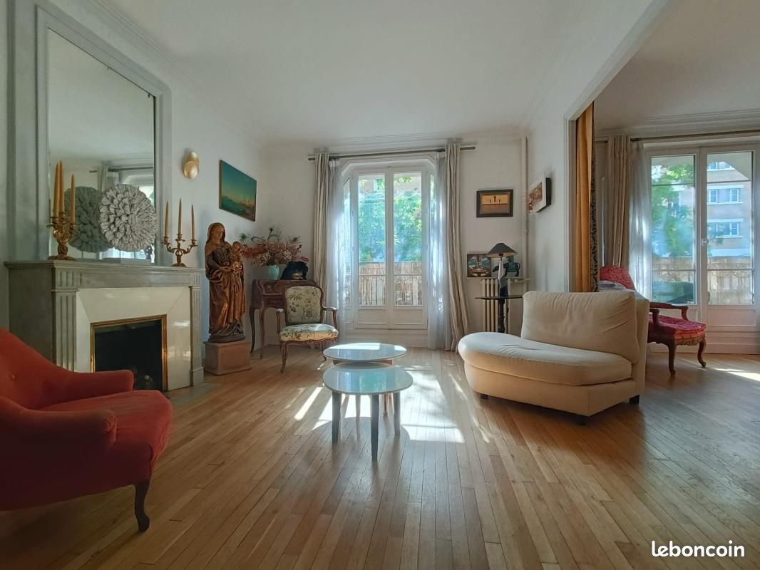 Appartement 5 pièces 133 m² · à Paris · 133 m² · 1 165 000 €