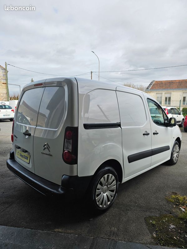 CITROEN BERLINGO 1.6 HDI 75 m 3PLACES (image 2)