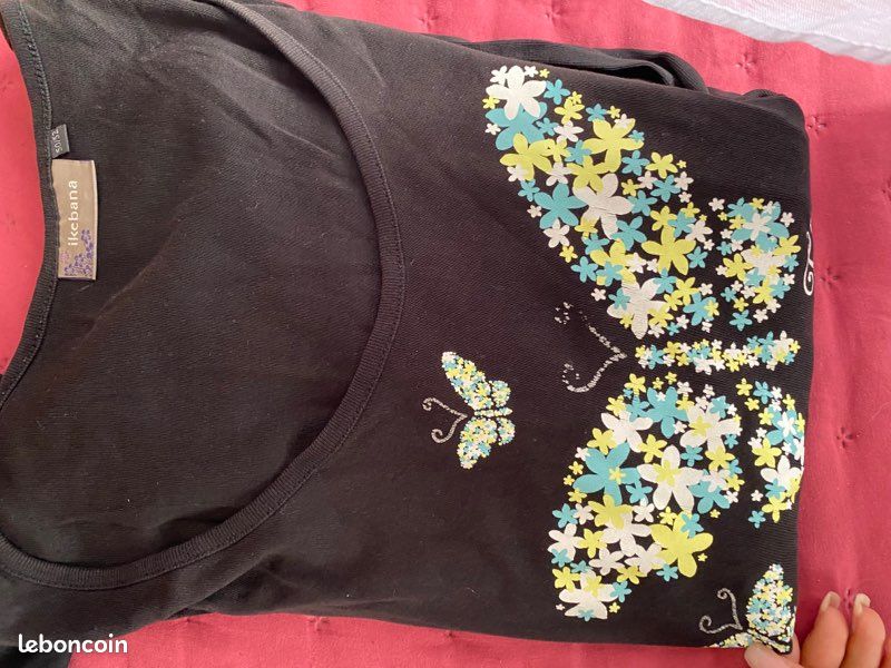 Tshirt (image 1)