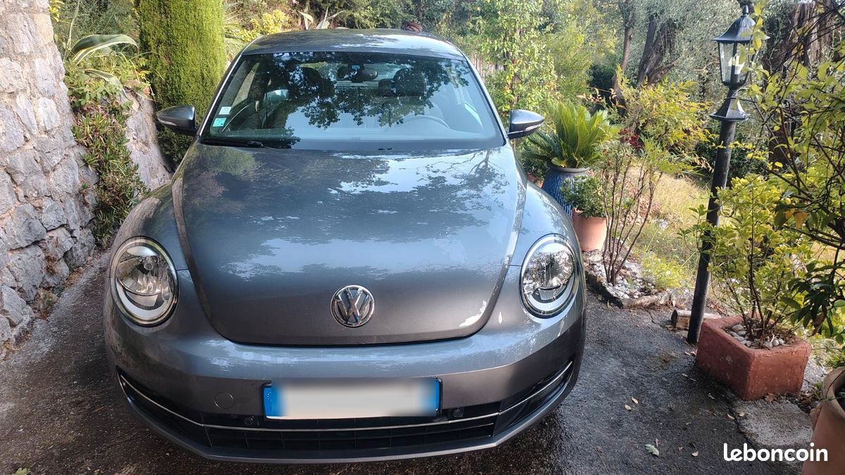 VW New Beetle Excellent état (image 1)