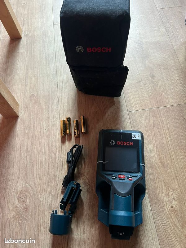 Scanner / Détecteur de matériaux professionnel Bosch D-Tect 200 C (image 1)