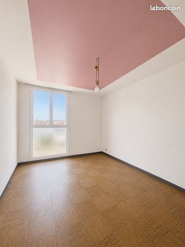 Appartement 3 pièces 58 m² · à Marseille · 58 m² · 93 000 €