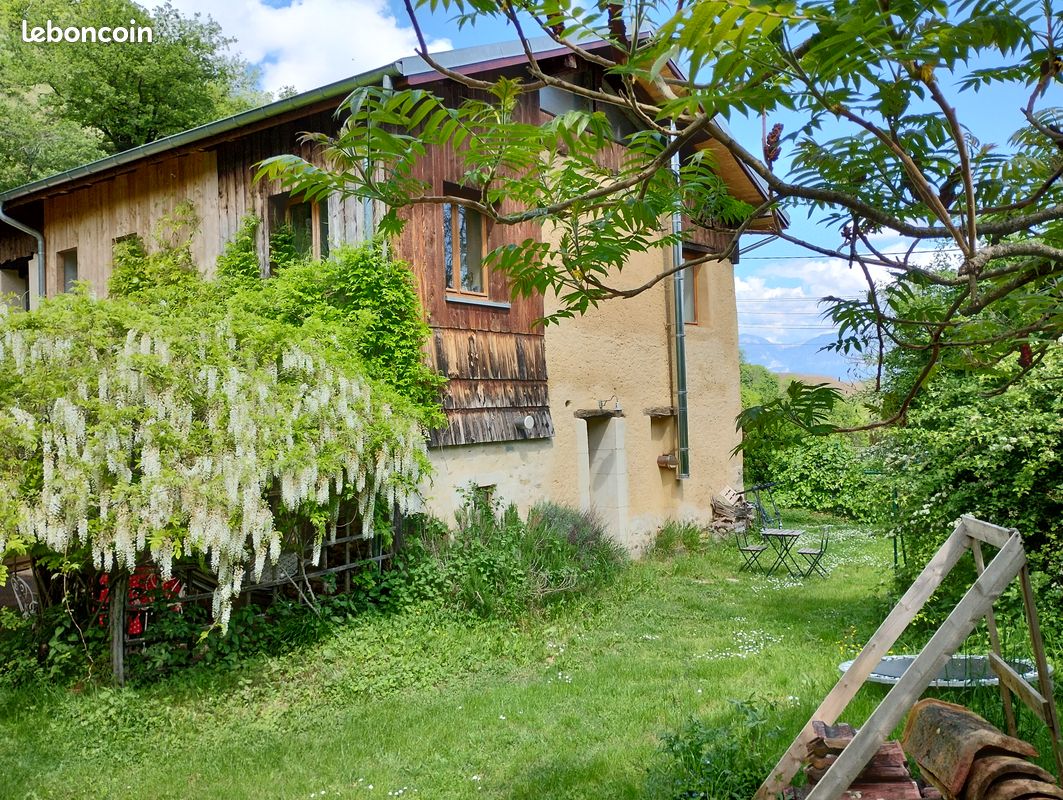 Maison 5 pièces 117 m² · à Morette · 117 m² · 259 000 €