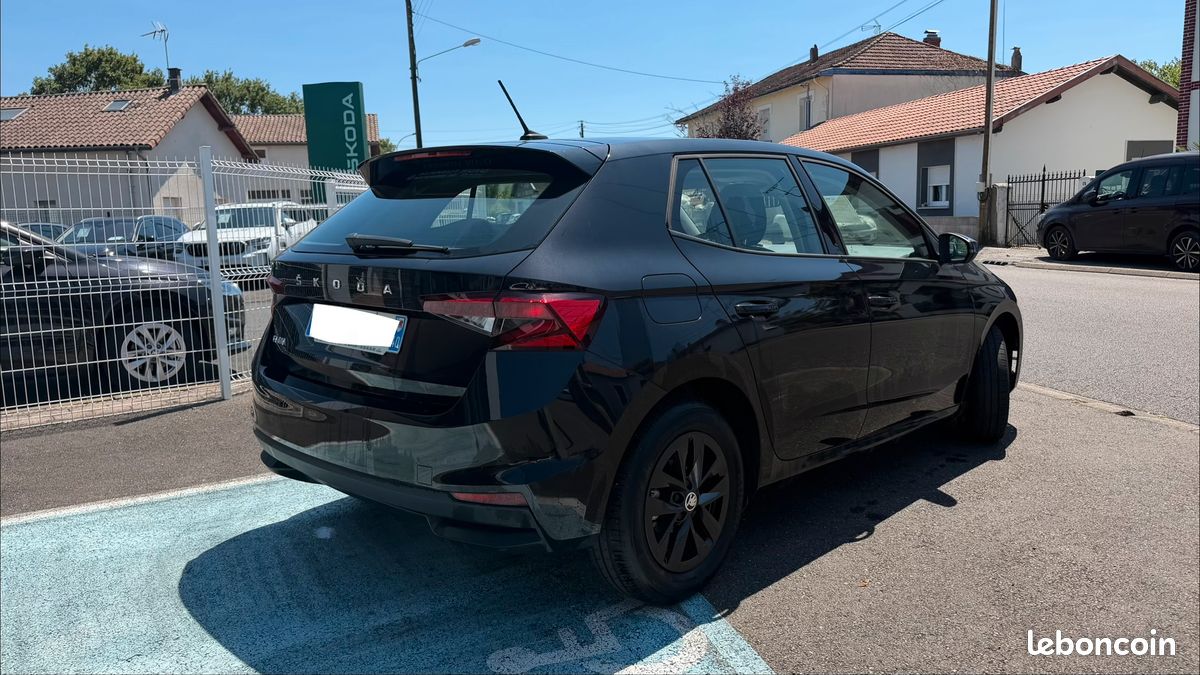 Skoda Fabia 1.0 TSI 95ch Ambition (image 4)