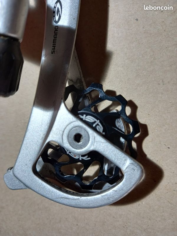 Dérailleur Arrière Shimano Deore XT RD-M739 – 24 Vitesses, Argent, Occasion Rénové