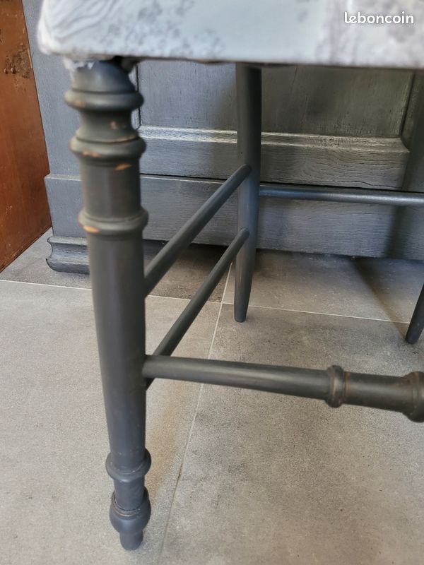 Chaise ancienne (image 9)