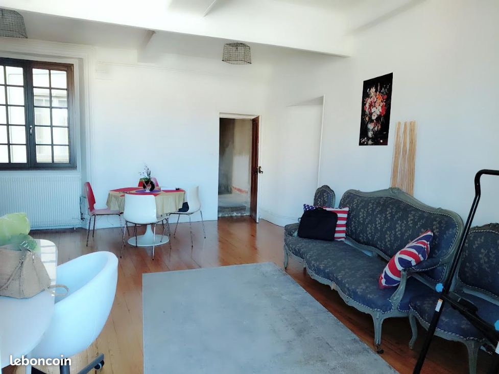 Appartement 3 pièces 79 m² · à Thiers · 78,8 m² · 79 000 €