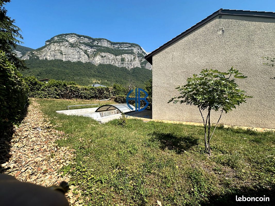 Maison 4 pièces 106 m² · à Crolles · 106 m² · 425 000 €