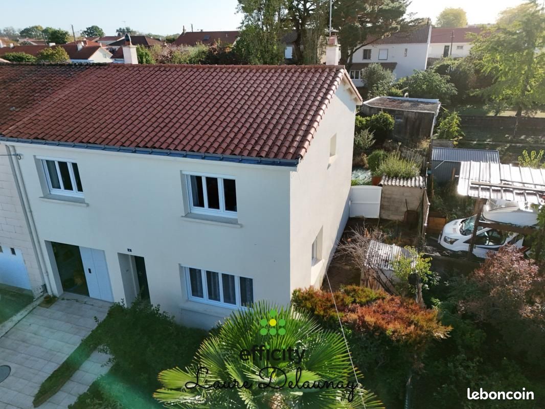 Maison 6 pièces 115 m² · à La Roche-sur-Yon · 115 m² · 215 000 €