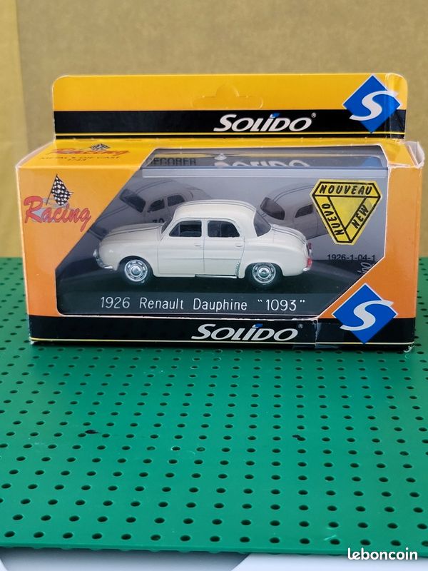 1/43 renault dauphine miniature - Collection