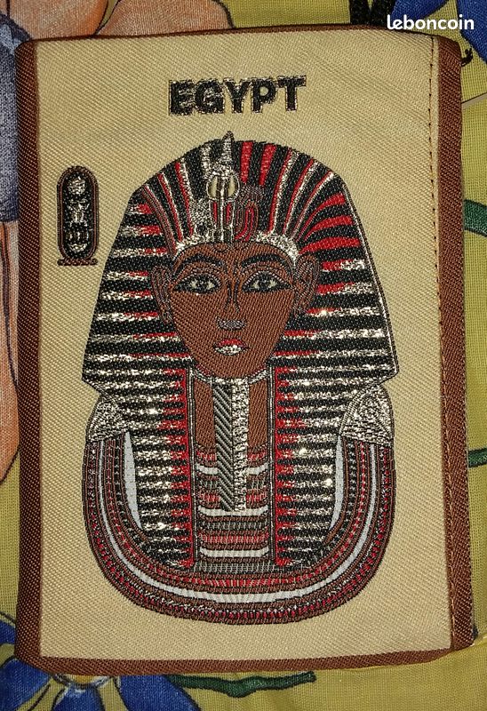 Porte monnaie Egyptien Sphinx venant des Pyramides (image 1)