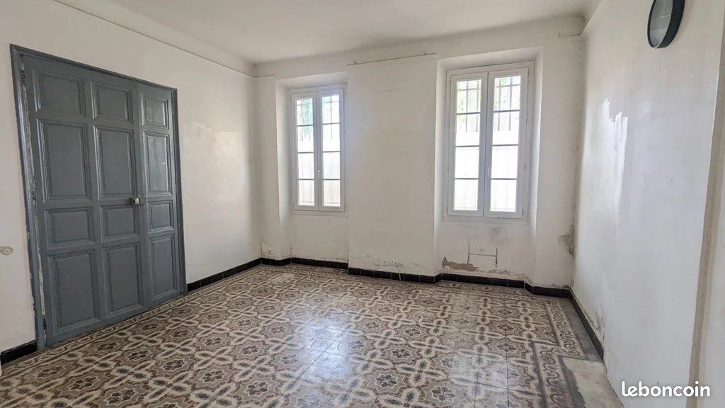 Maison 8 pièces 158 m² · à Carcès · 158 m² · 239 000 €