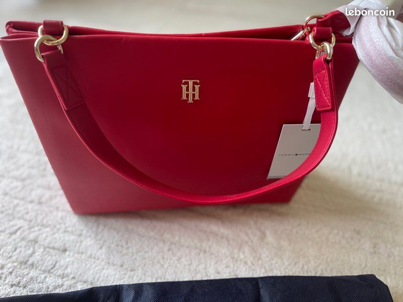 Sac à main Tommy Hilfiger – Modern Satchel Rouge et – Neuf avec étiquette (image 5)