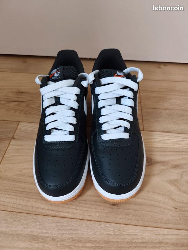 Nike Air Force 1 (image 1)