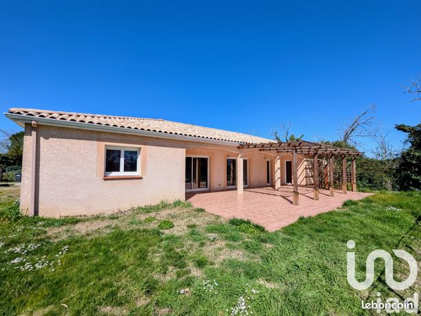 Propriété 7 pièces 194 m²
