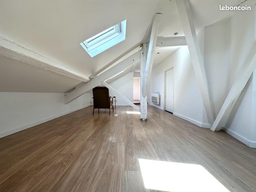 Appartement 3 pièces 44 m² · à Bordeaux · 44 m² · 1 000 €