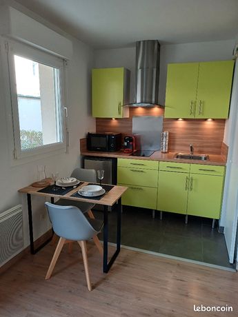 Beau studio meublé + garage + jardin