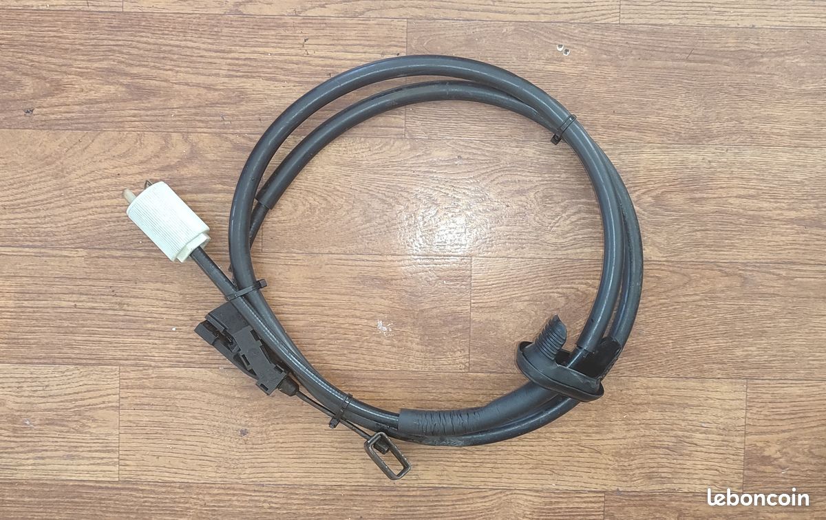 Frankberg Câble De Frein à Main Avant - Compatible Citroën C4 Grand Picasso I Et C4 Picasso I 1.6L-2.0L 2006-2013 - Remplacement Fiable Réf. 474621 / K19961
