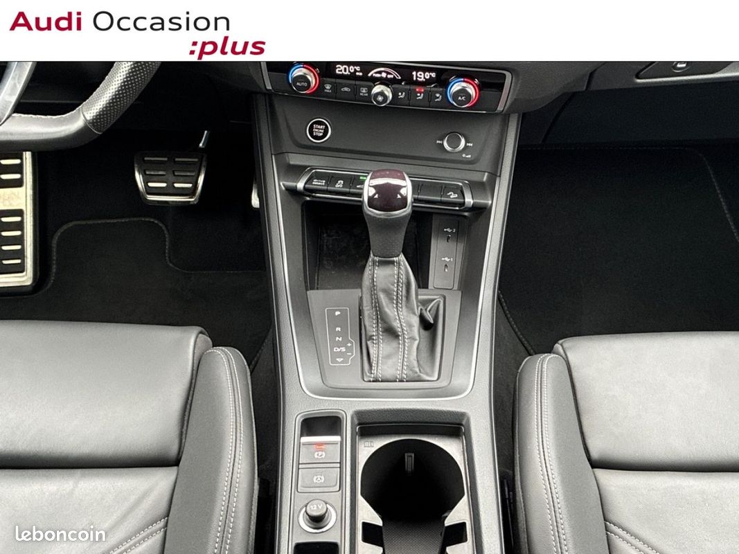 Audi Q3 45 TFSI e 245ch S line S tronic 6 (image 12)