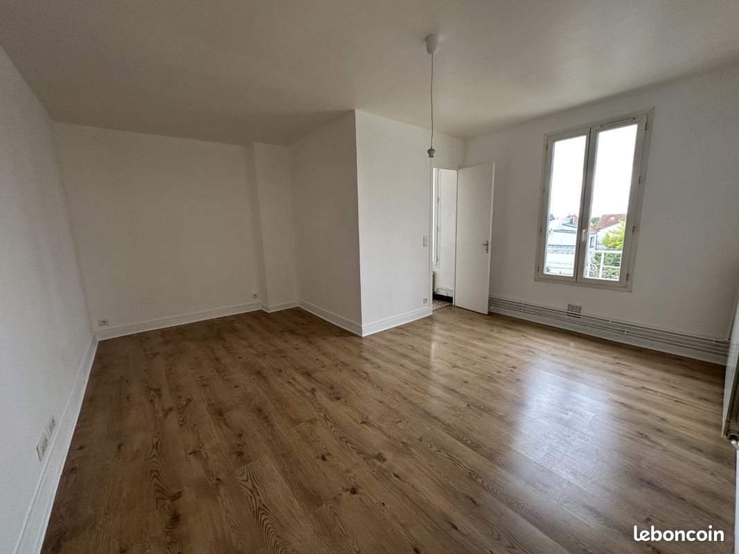 Appartement 1 pièce 33 m² · à Saint-Maur-des-Fossés · 33 m² · 795 €/mois