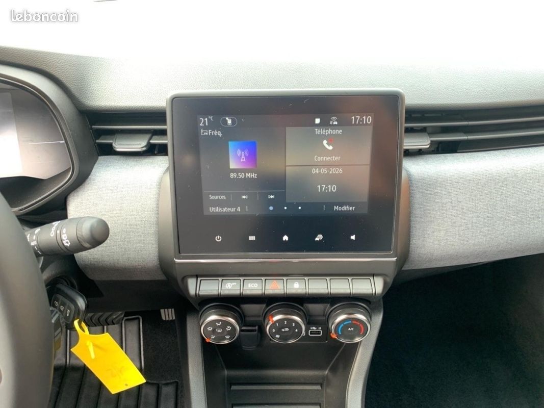 Renault CLIO Evolution CVT (image 5)