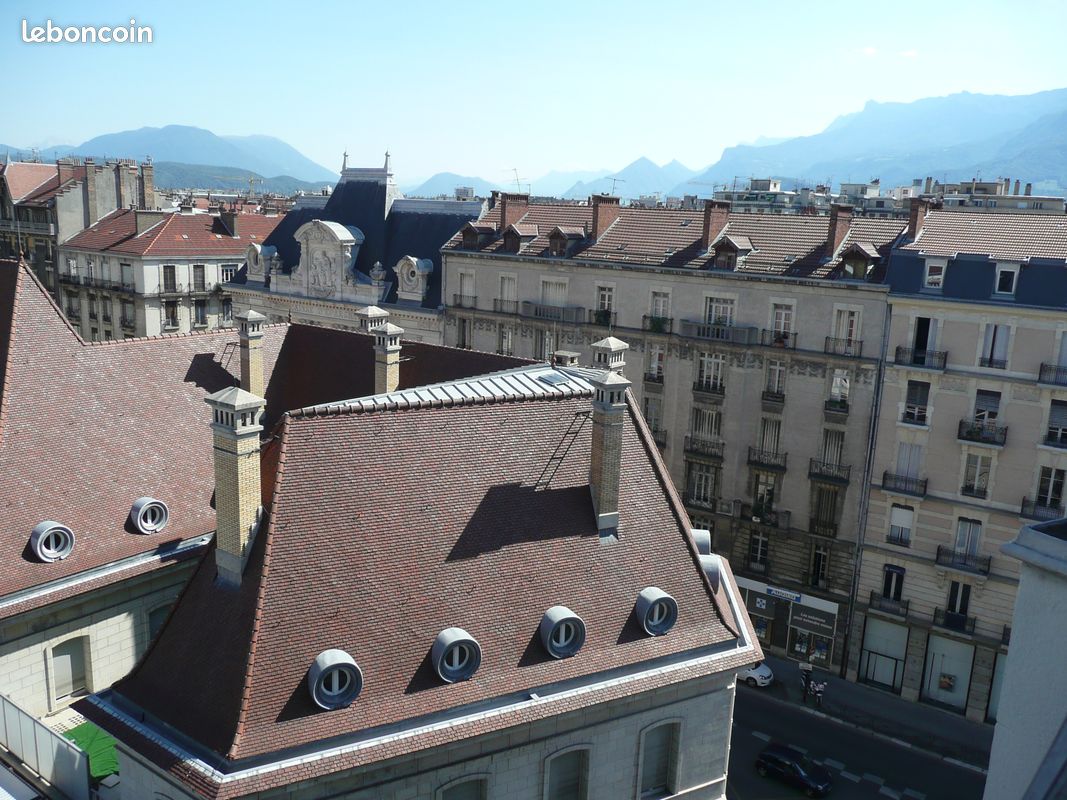 Appartement 1 pièce 17 m² · à Grenoble · 17 m² · 400 €/mois