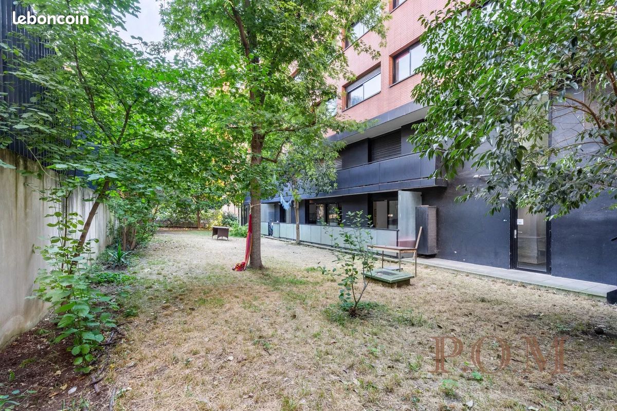 Appartement 5 pièces 149 m² · à Paris · 149 m² · 1 090 000 €
