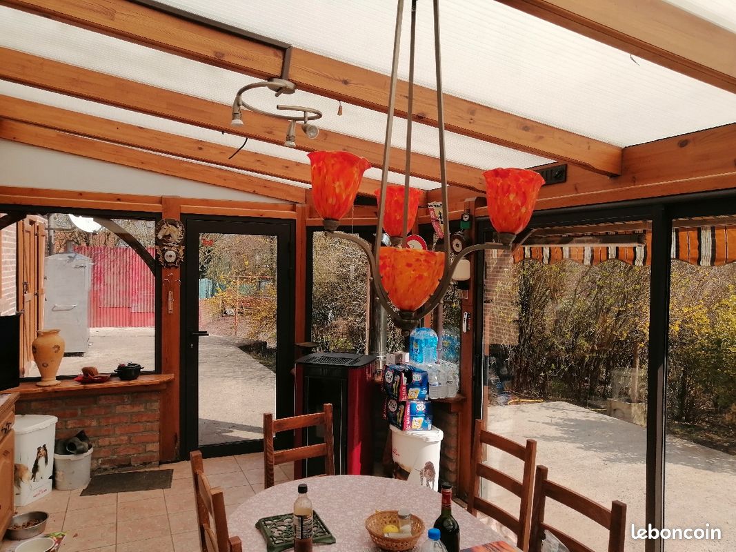 Lustre (image 1)