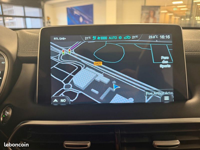 MG EHS 1.5T GDI PHEV Luxury Auto (image 14)