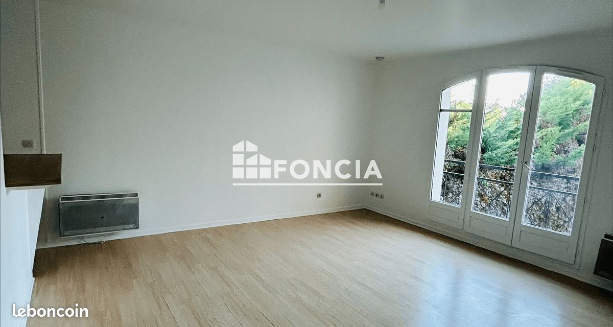Appartement 1 pièce 30 m² · à Limeil-Brévannes · 30 m² · 680 €/mois