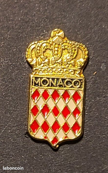 PIN'S BLASON DEAUVILLE (EGF doré) hauteur: 1,3 cm EUR 12,00 - PicClick FR