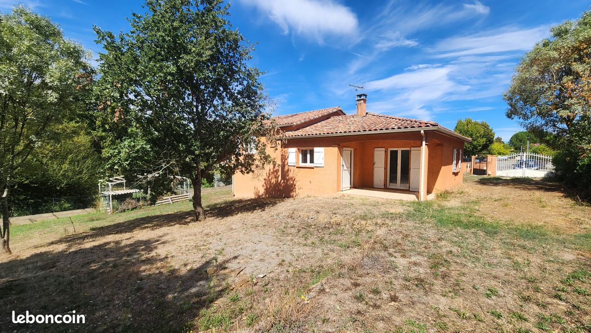 Maison 4 pièces 105 m² · à Bérat · 105 m² · 345 000 €