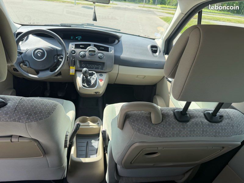 Renault Scenic 1.9 dci 130 (image 3)