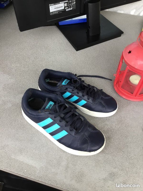 Chaussure adidas (image 1)