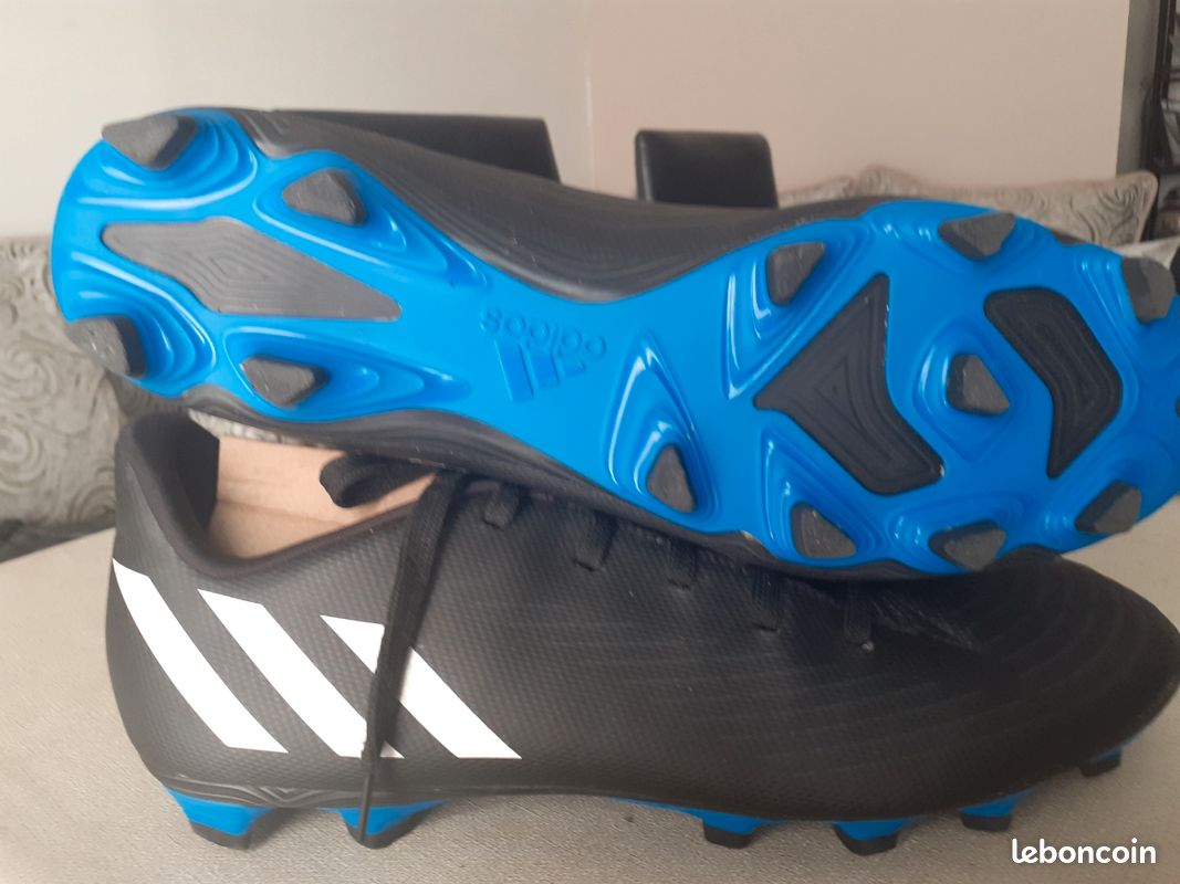 Crampons de foot (image 2)