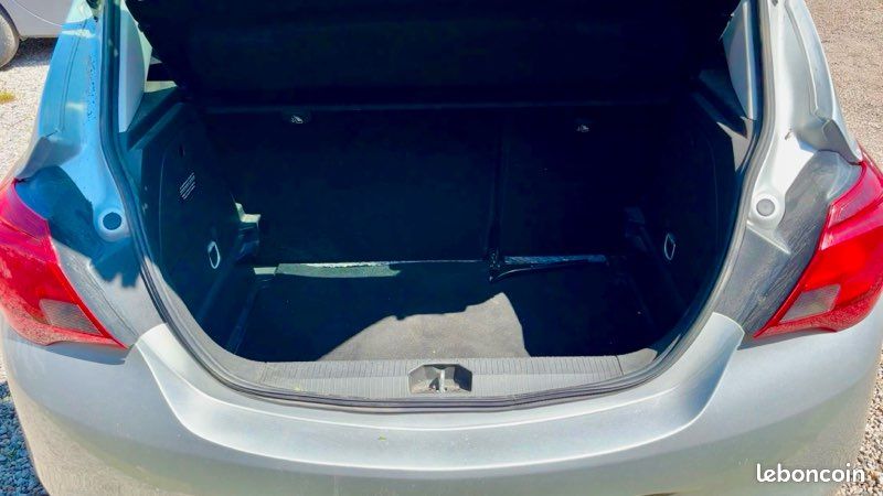 OPEL Corsa E 5 Portes 1.4 i 16V 90 cv MOTEUR A CHAÎNE (image 6)