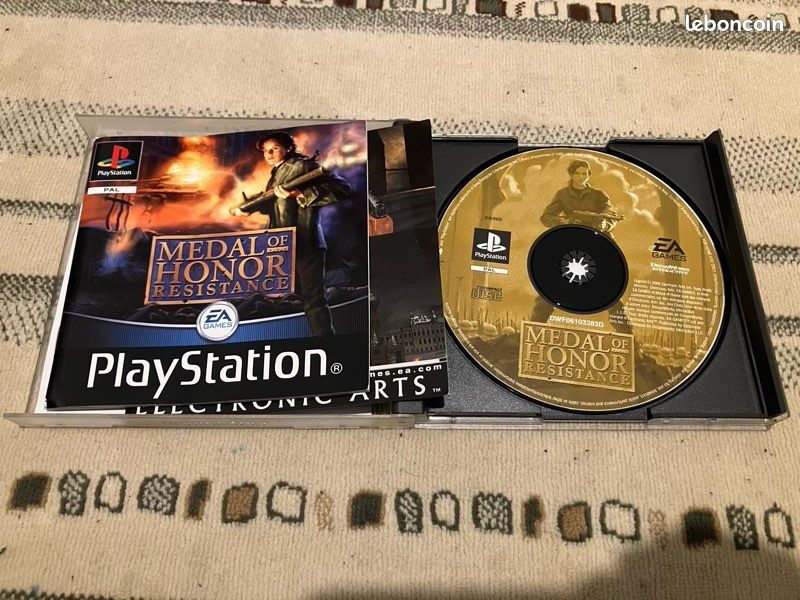 Jeu Medal Of Honor: Resistance - PS1 Complet Version Française - PAL - Bon état - Boîtier Et Notice Inclus