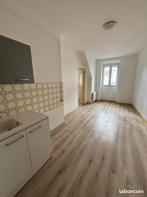 Appartement 2 pièces 31 m² · à Beaumont-sur-Oise · 31 m² · 650 €