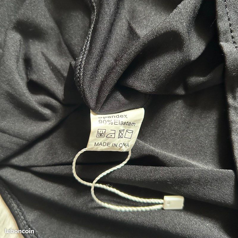 Robe croisé noir (image 4)