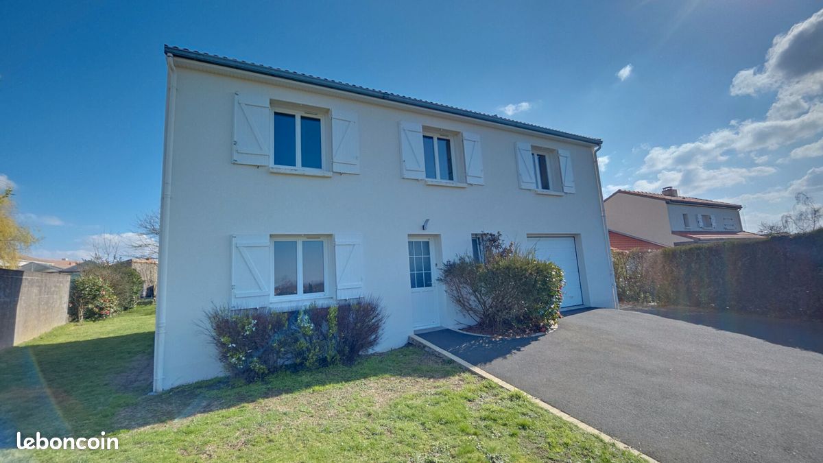 Maison 5 pièces 132 m² · à Le Landreau · 132 m² · 309 700 €