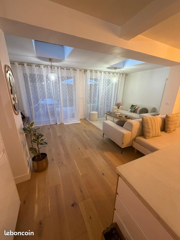 Maison 4 pièces 98 m² · à Thiais · 98 m² · 410 000 €