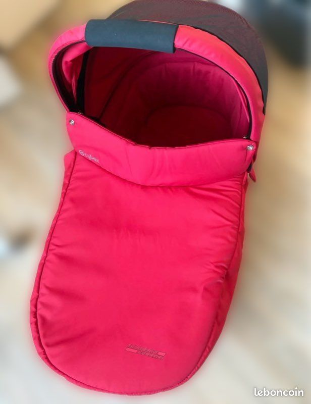Nacelle cybex (image 1)
