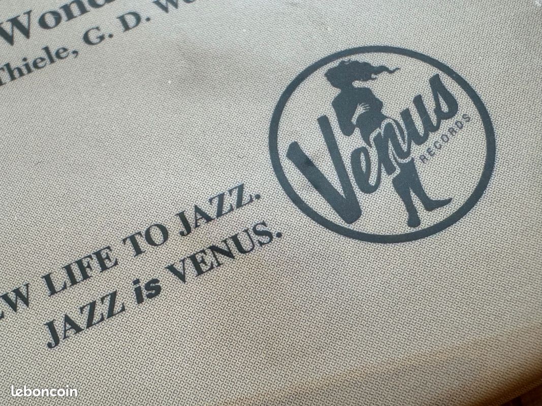Venus The Amazing SACD Super Sampler Vol. 17, Venus Records Japan - SACD Audiophile (image 3)