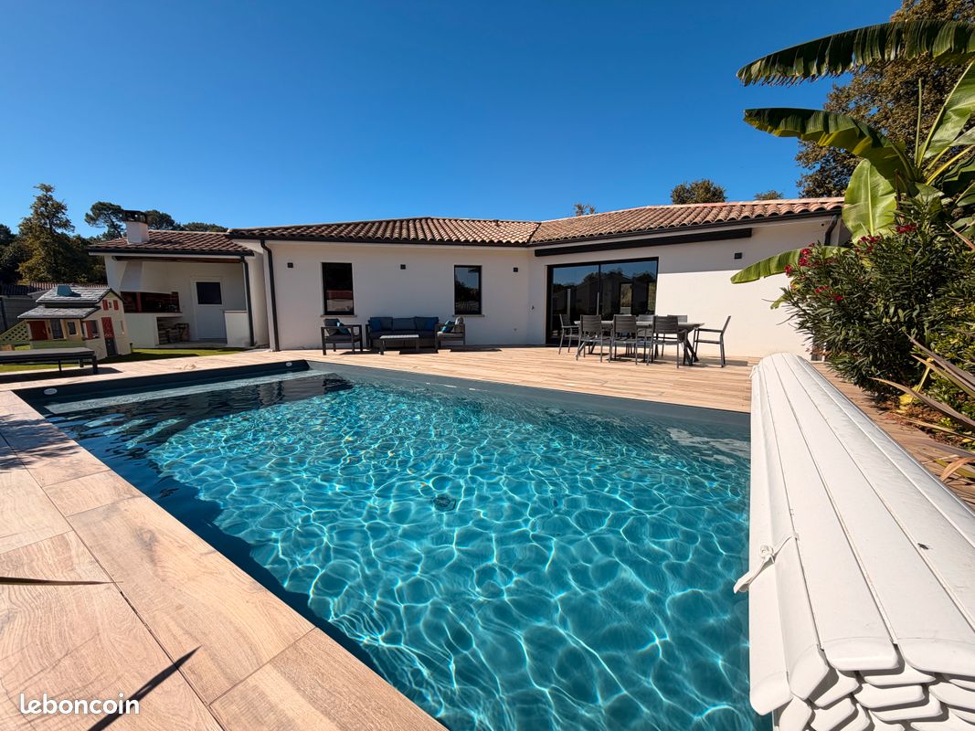 Maison 5 pièces 165 m² · à Saint-Médard-d'Eyrans · 165 m² · 595 000 €