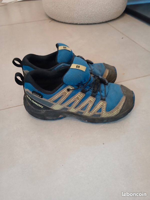 Chaussure salomon taille 34 (image 2)